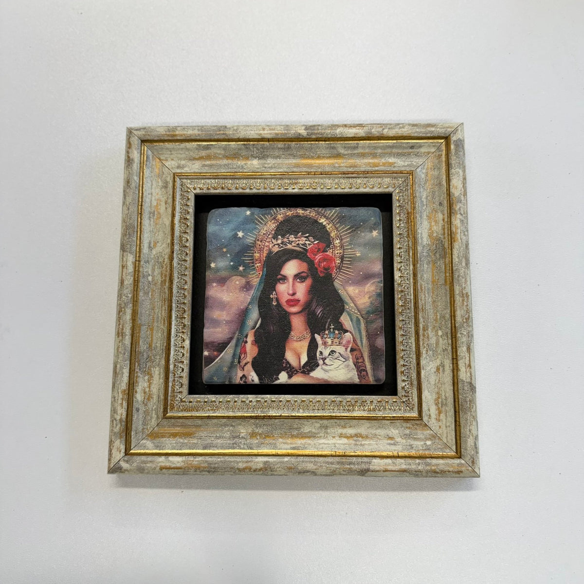 Variant Mapping v4 | amy-winehouse-natural-stone-jesus-coaster | with Gold Frame | sha256:42afd3a1db6e