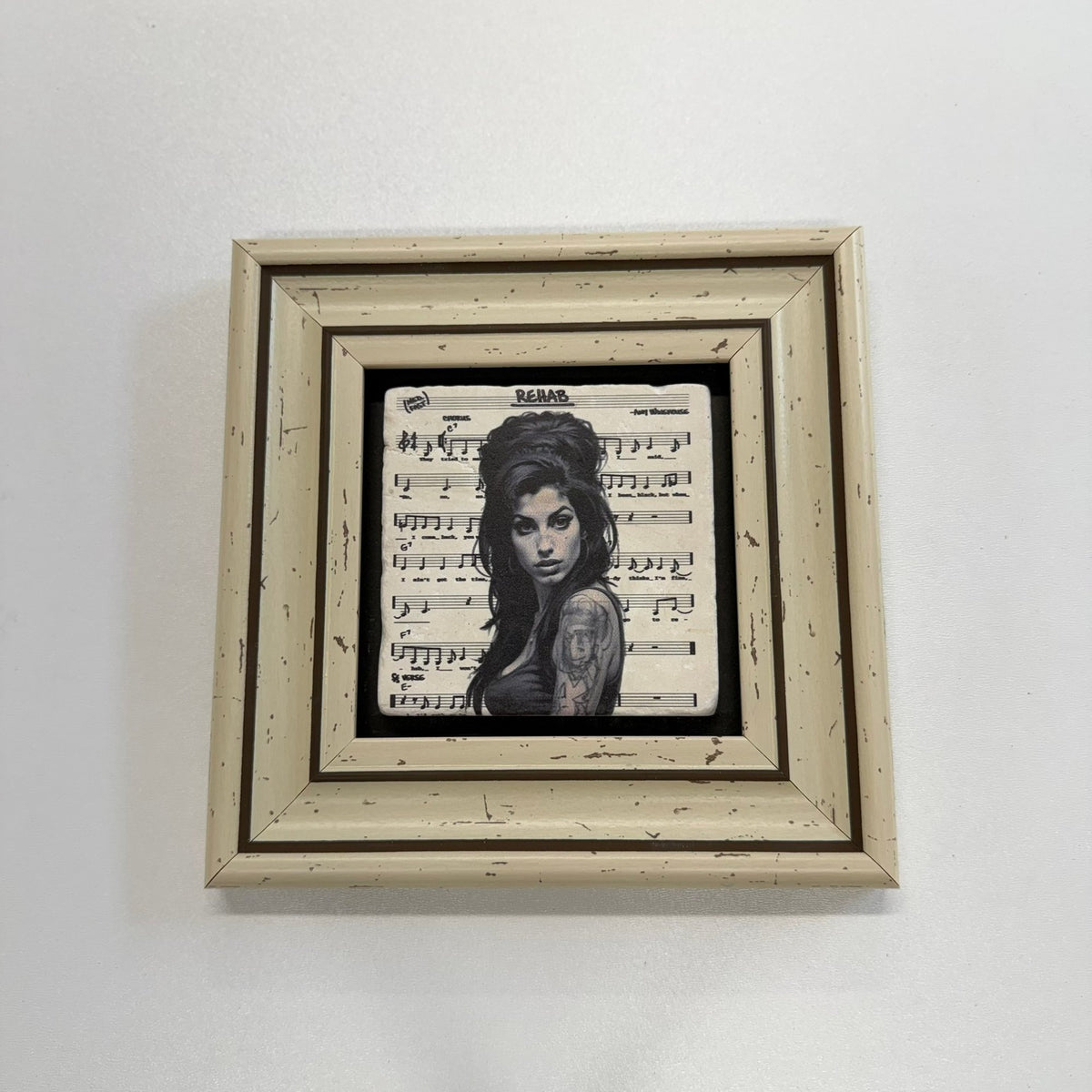 Variant Mapping v4 | amy-winehouse-natural-travertine-stone-coaster | with White Frame | sha256:d54960c4acb5
