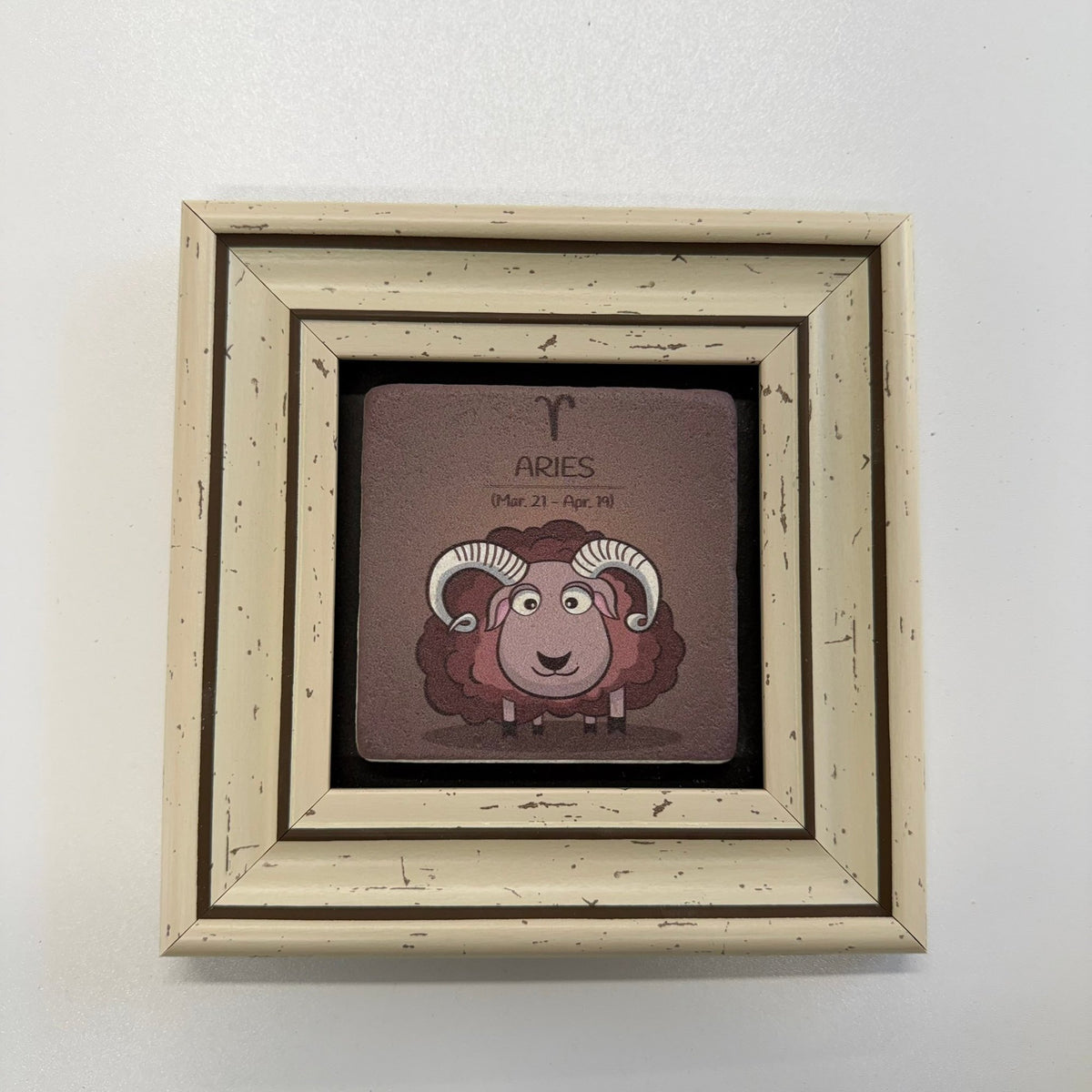 Variant Mapping v4 | aries-natural-travertine-stone-coaster | with White Frame | sha256:a0f7bc682a49