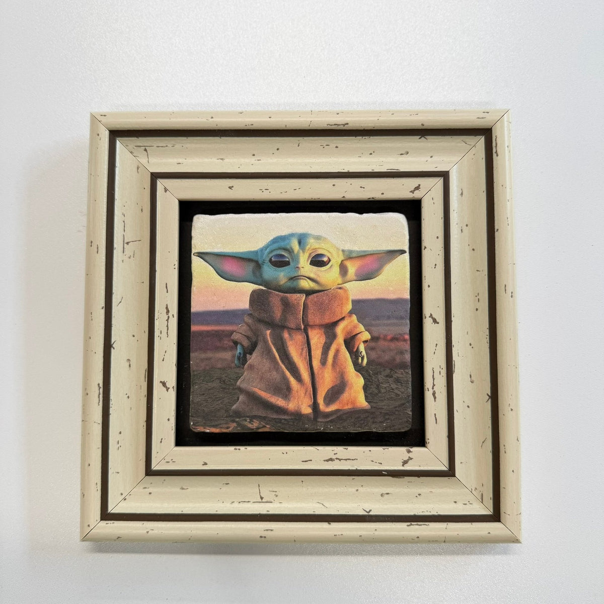 Variant Mapping v4 | baby-yoda-the-force-natural-stone-coaster | with White Frame | sha256:09393946d9c0