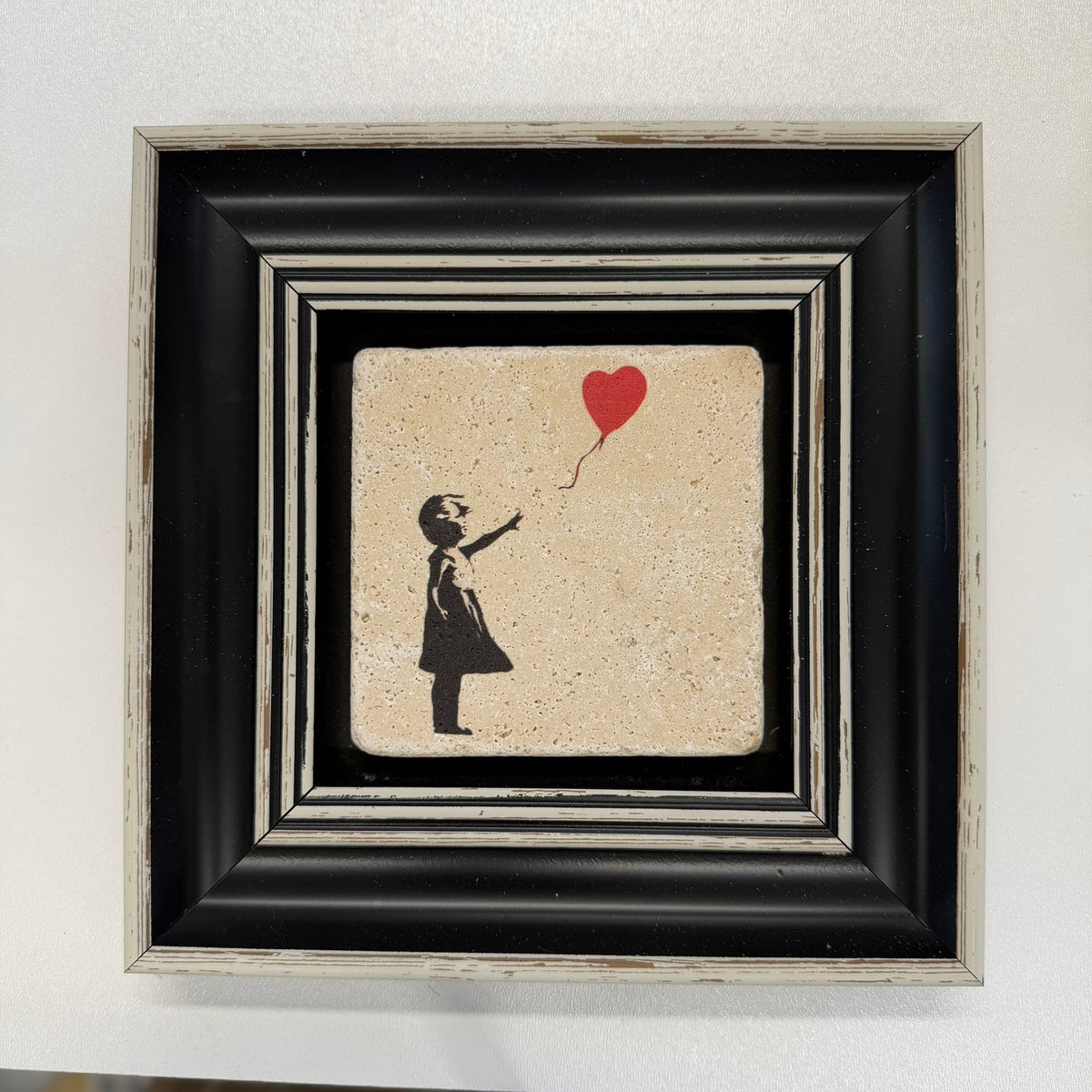 Variant Mapping v4 | banksy-balloon-natural-stone-coaster | with Black Frame | sha256:cd4c7f2b1a20