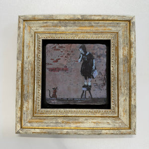 Variant Mapping v4 | banksy-girl-and-mouse-natural-stone-coaster | with Gold Frame | sha256:f276233d109c
