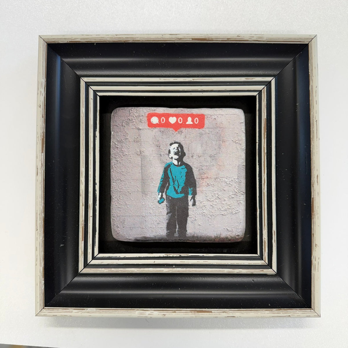 Variant Mapping v4 | banksy-kid-crying-over-social-media-stone-coaster | with Black Frame | sha256:4c65f856a574