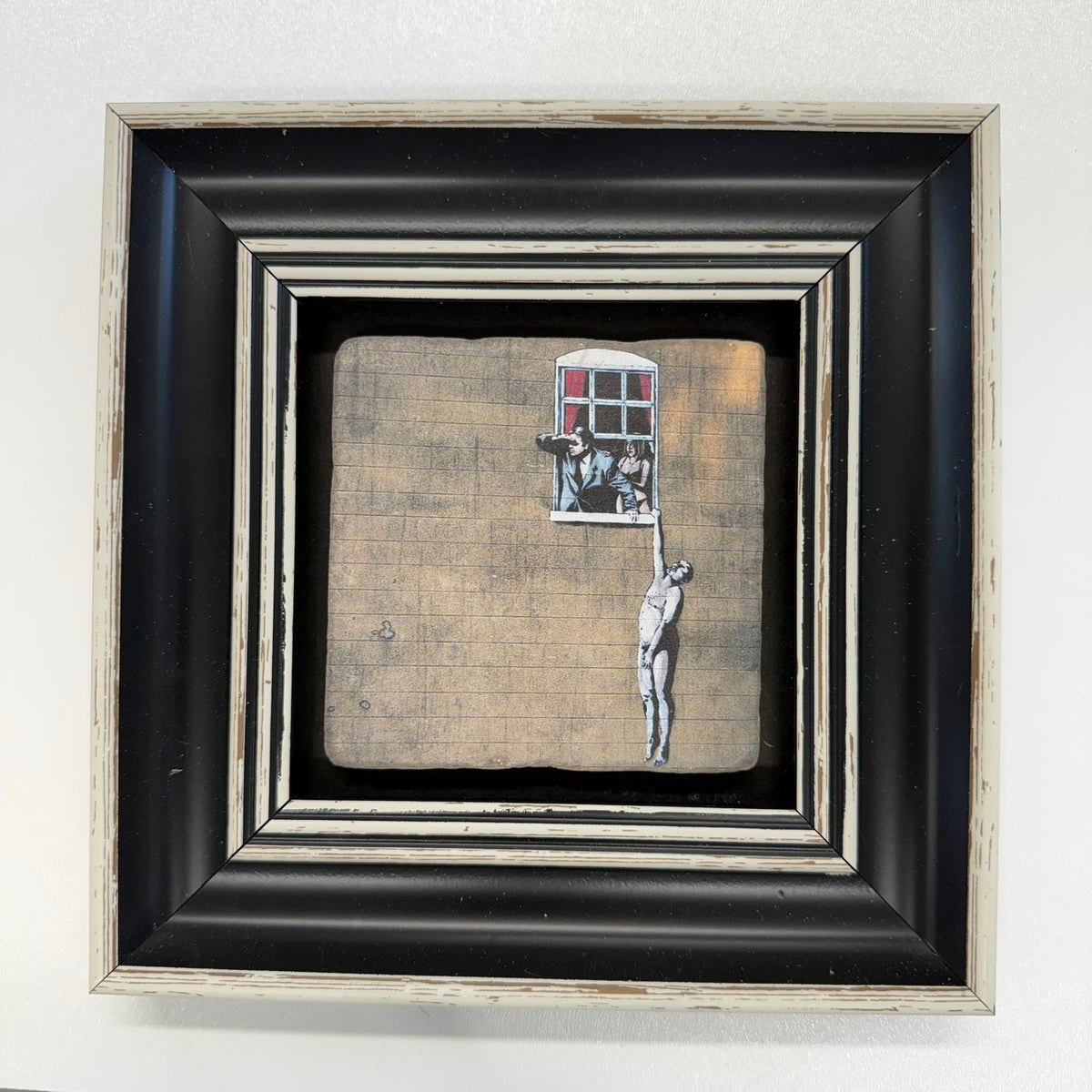 Variant Mapping v4 | banksy-well-hung-lover-natural-stone-coaster | with Black Frame | sha256:8a070ad96082