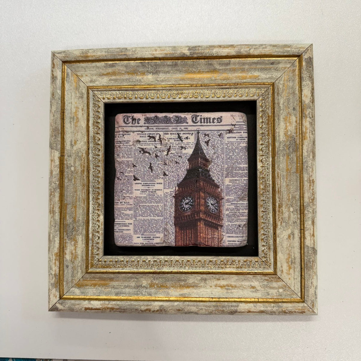 Variant Mapping v4 | big-ben-london-newspaper-natural-stone-coaster | with Gold Frame | sha256:90b946cd37f5