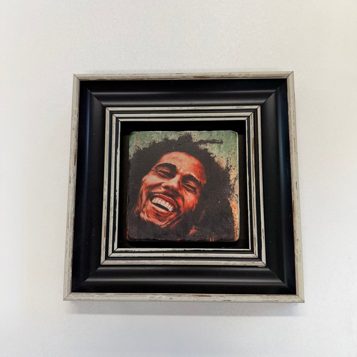Variant Mapping v4 | bob-marley-natural-stone-coaster | with Black Frame | sha256:d3487858d90f