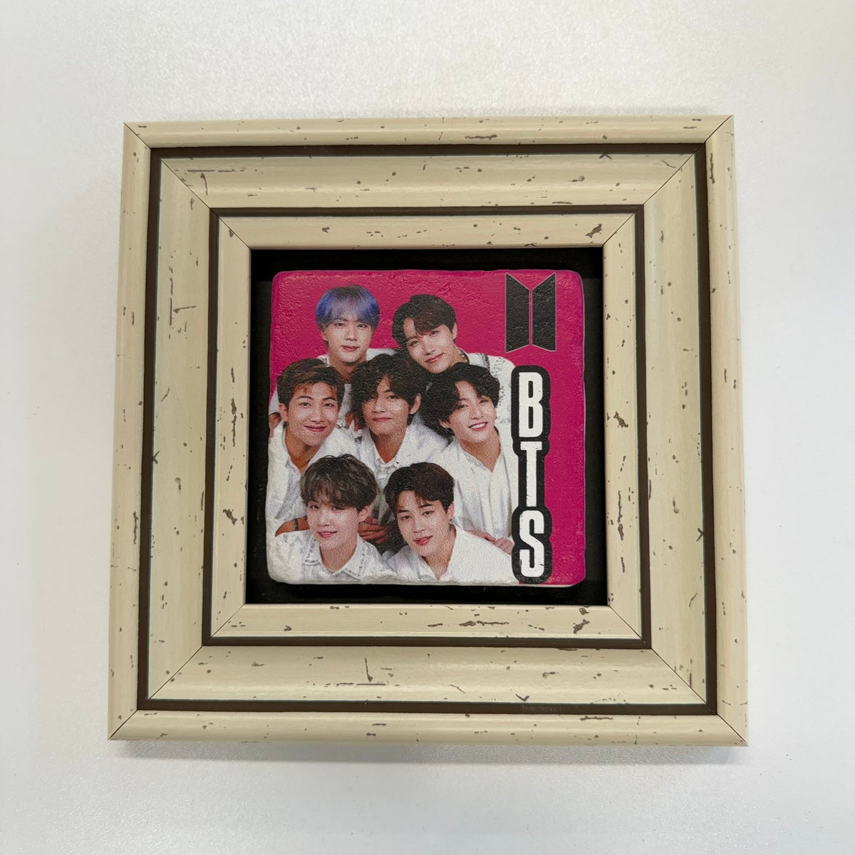 Variant Media V2 | bts-k-pop-natural-stone-coaster | white | variant_main | sha256:65628e74cd5e