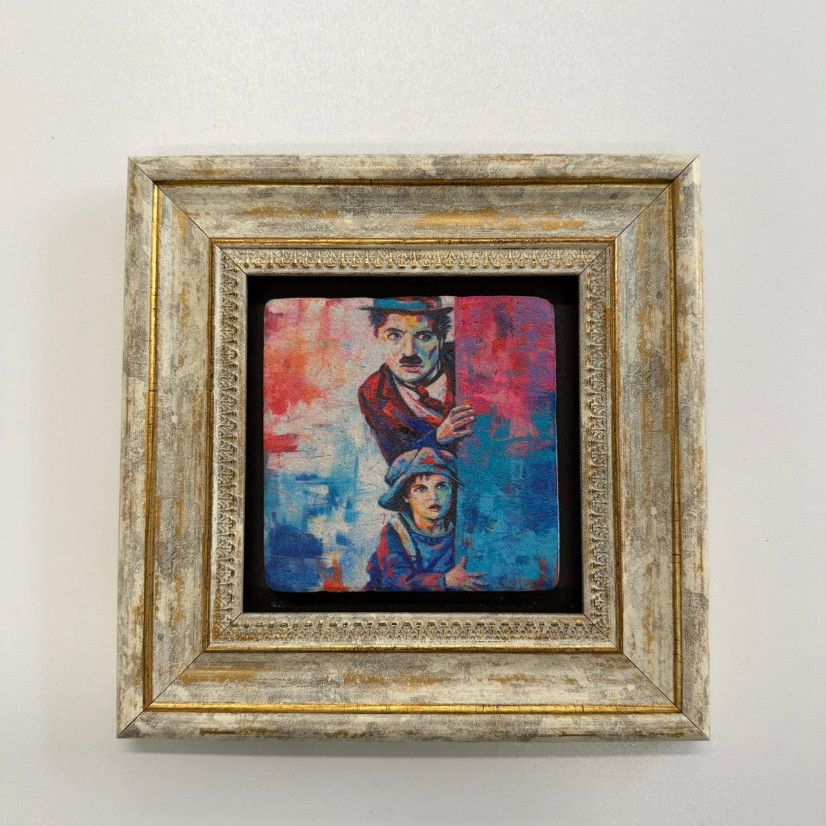 Variant Mapping v4 | charlie-chaplin-children-natural-stone-coaster | with Gold Frame | sha256:040921ec84d7