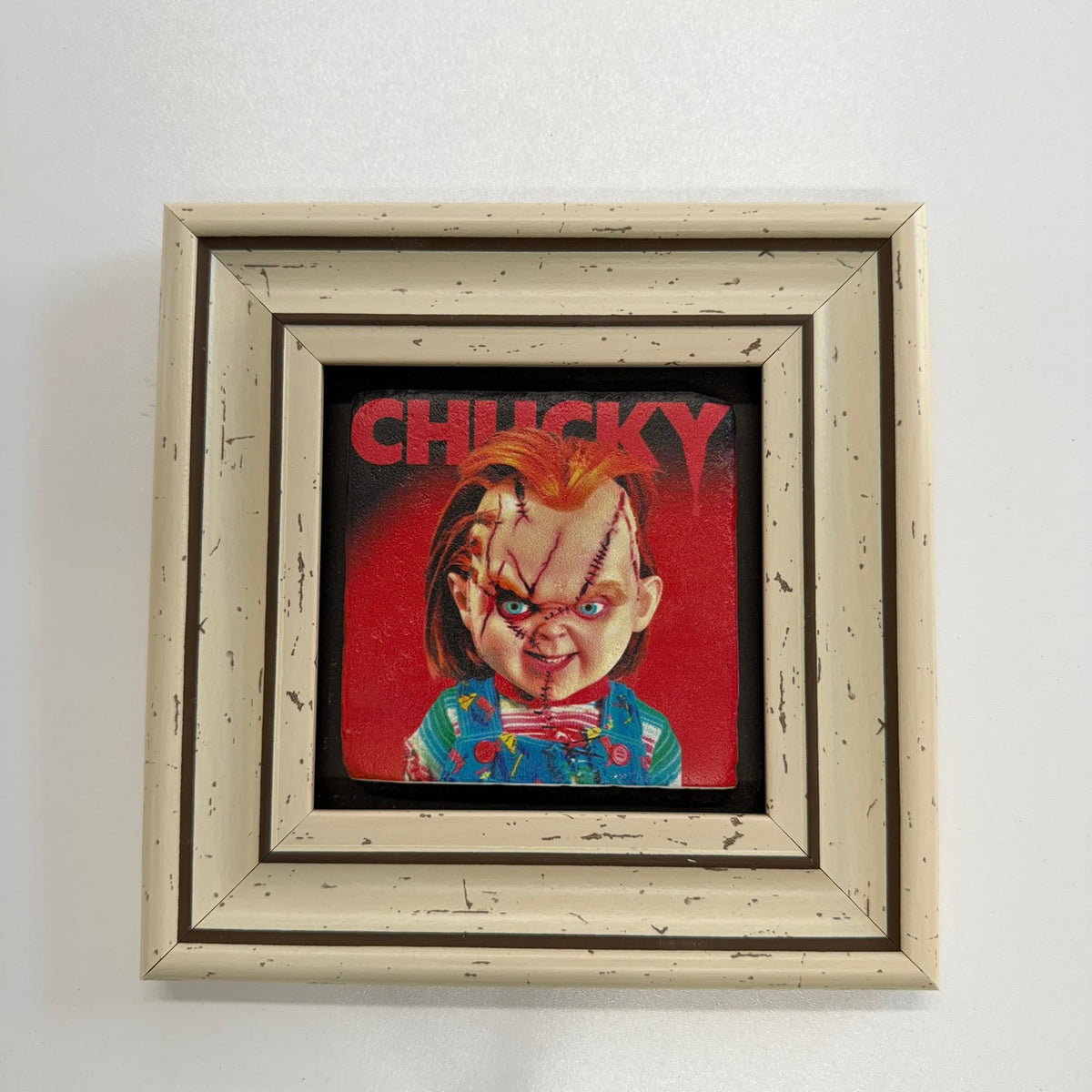 Variant Mapping v4 | chucky-natural-travertine-stone-coaster | with White Frame | sha256:992706cd5c29