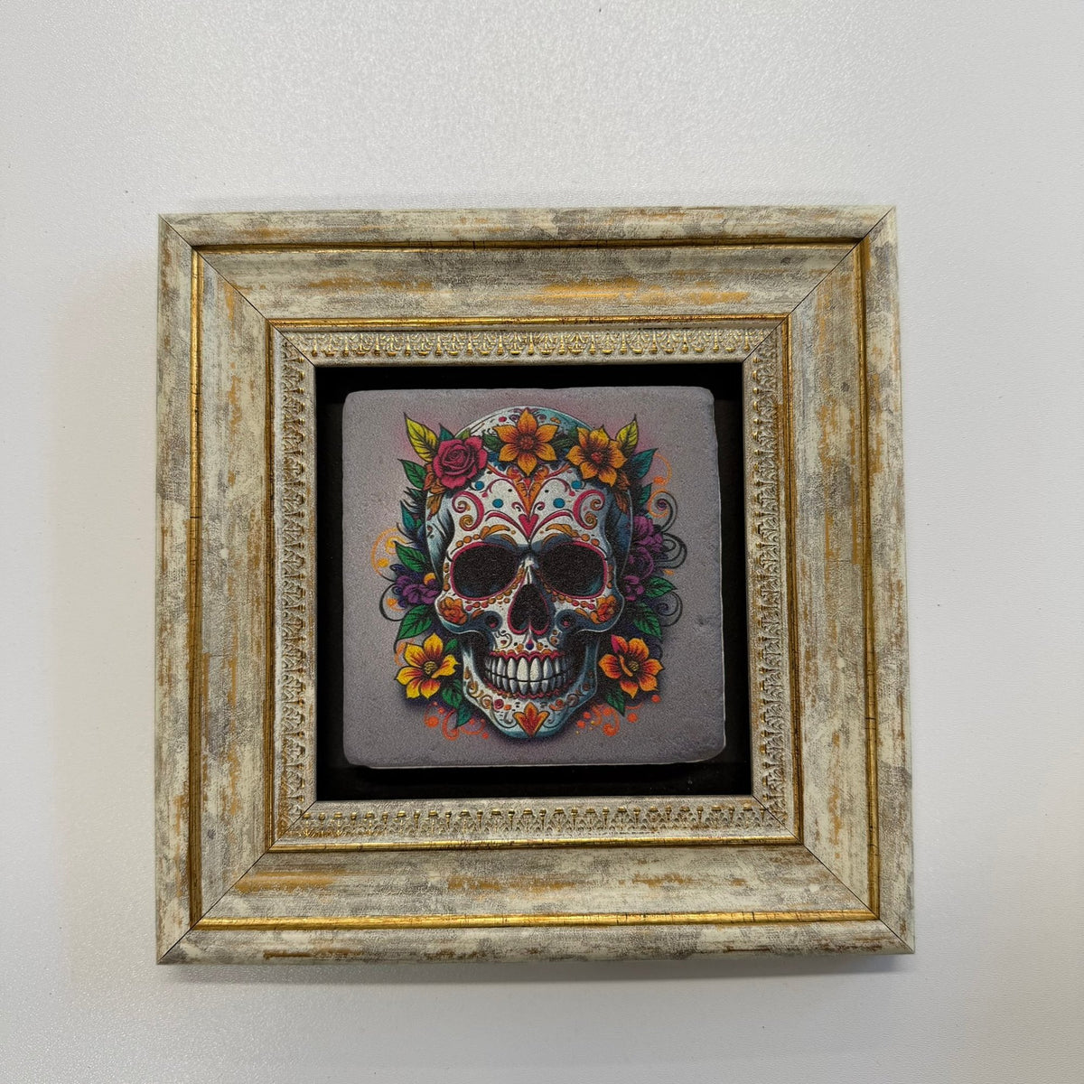 Variant Media V2 | dia-de-los-muertos-natural-stone-skull-coaster | gold | variant_main | sha256:75041f5ad489
