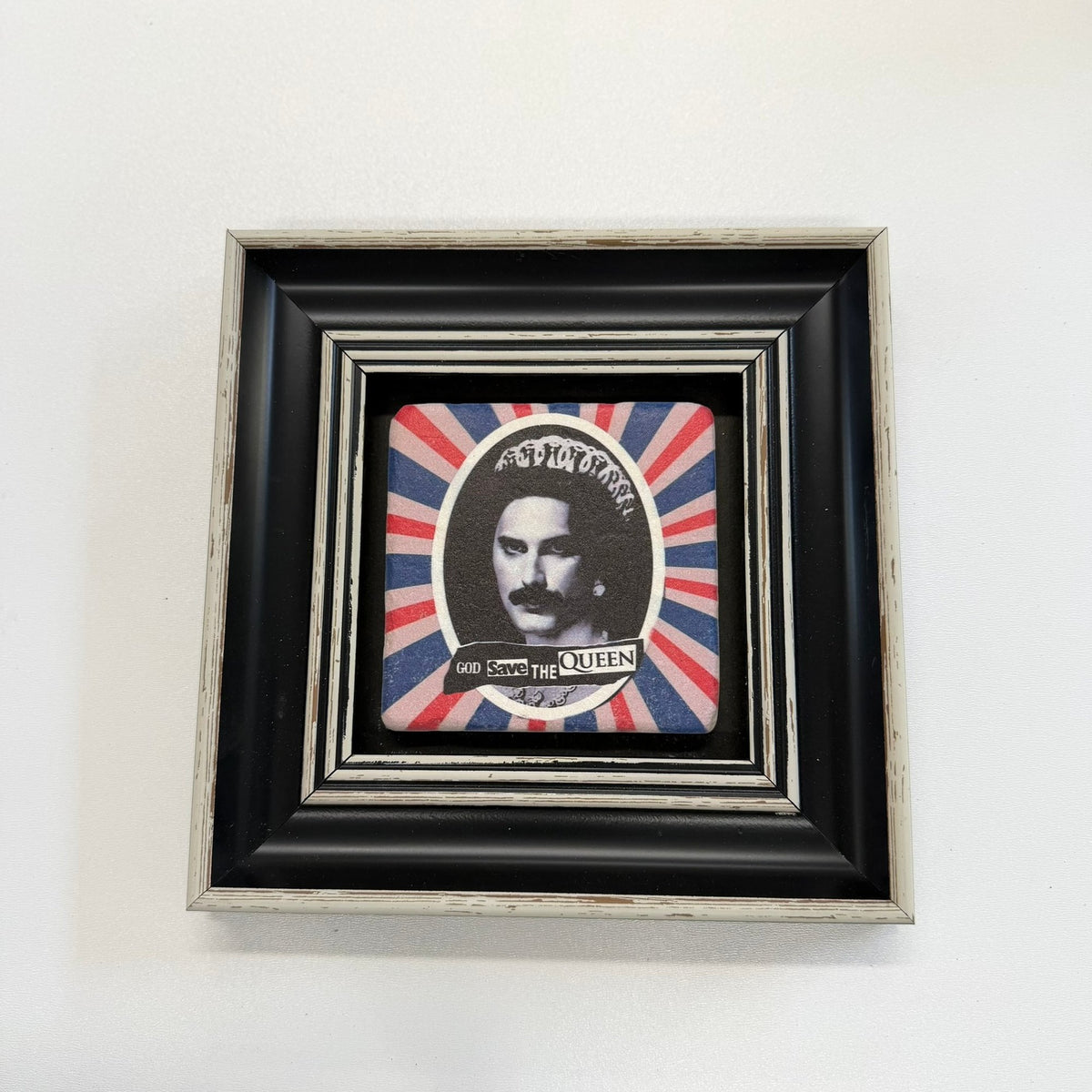 Variant Mapping v4 | elton-john-god-save-the-queen-natural-stone-coaster | with Black Frame | sha256:ac227de2b9ce