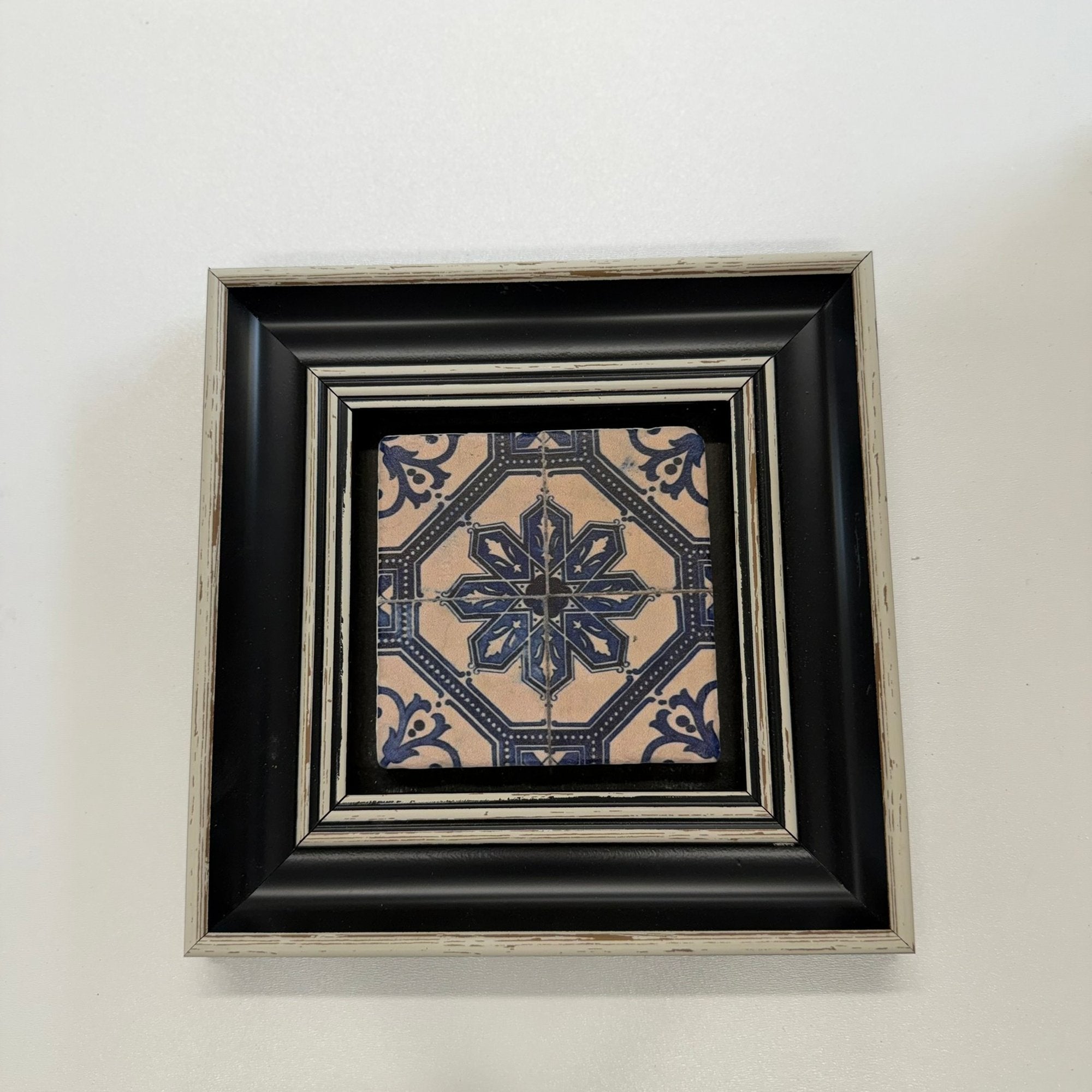 Variant Mapping v4 | ethnics-coaster-06 | with Black Frame | sha256:d01092722fca