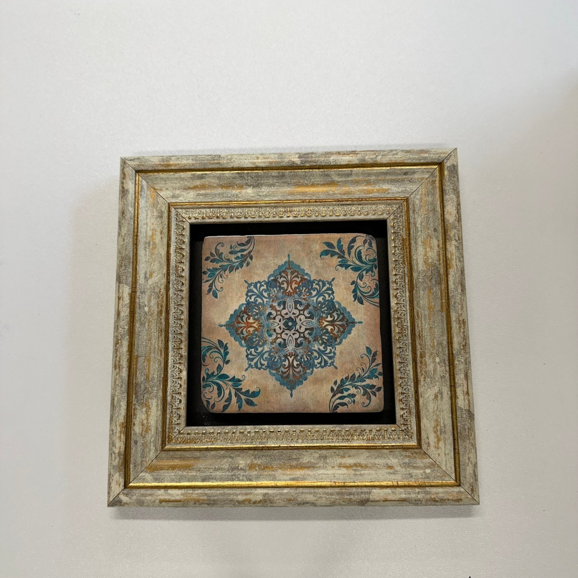 Variant Mapping v4 | ethnics-coaster-22 | with Gold Frame | sha256:e8f9668188ec