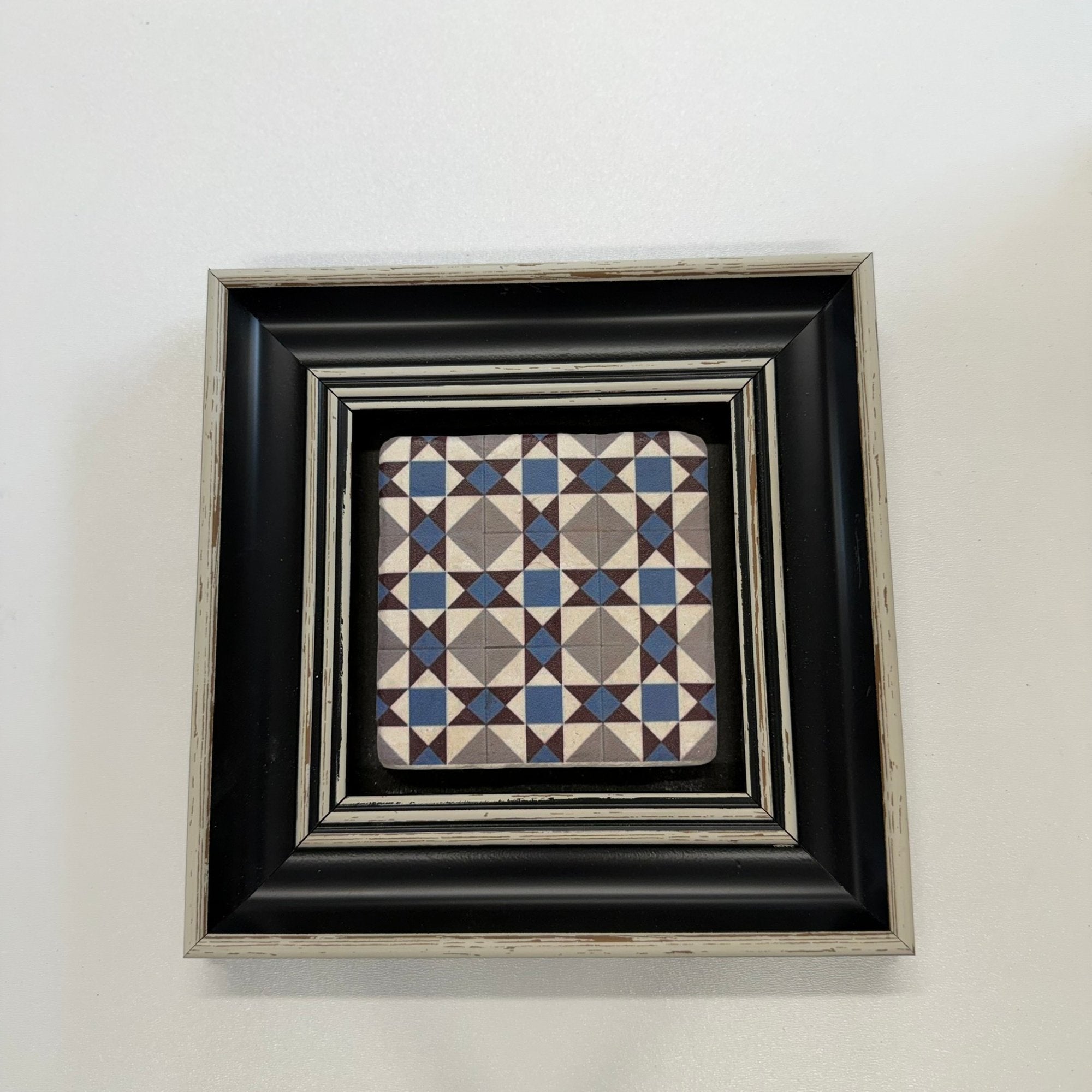 Variant Mapping v4 | ethnics-coaster-23 | with Black Frame | sha256:56f6386bcbc5