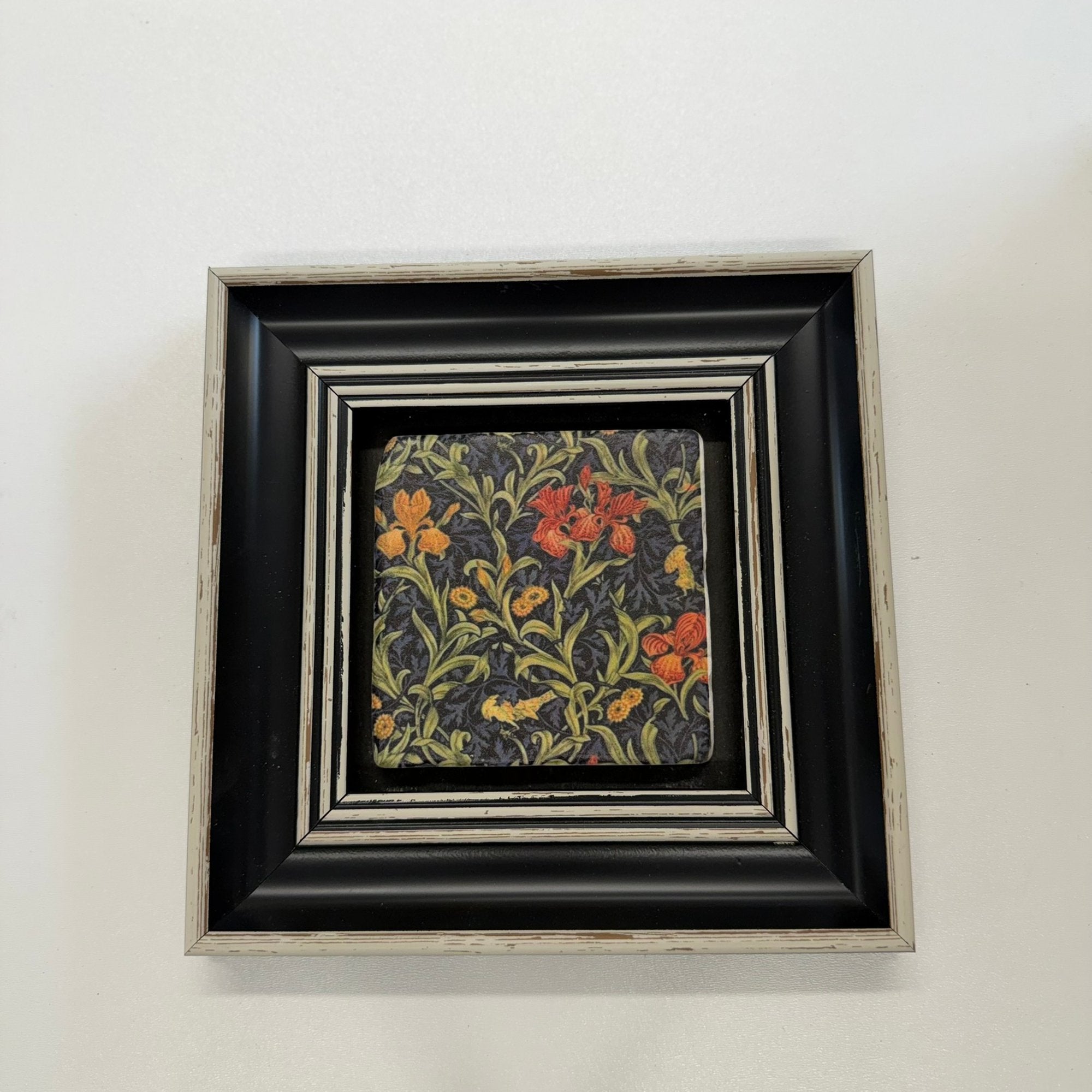 Variant Mapping v4 | ethnics-coaster-44 | with Black Frame | sha256:195fa00173b5