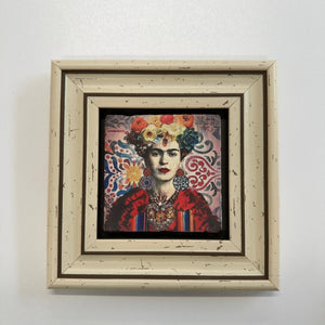 Variant Mapping v4 | frida-kahlo-red-natural-travertine-stone-coaster | with White Frame | sha256:004c2ac0265a