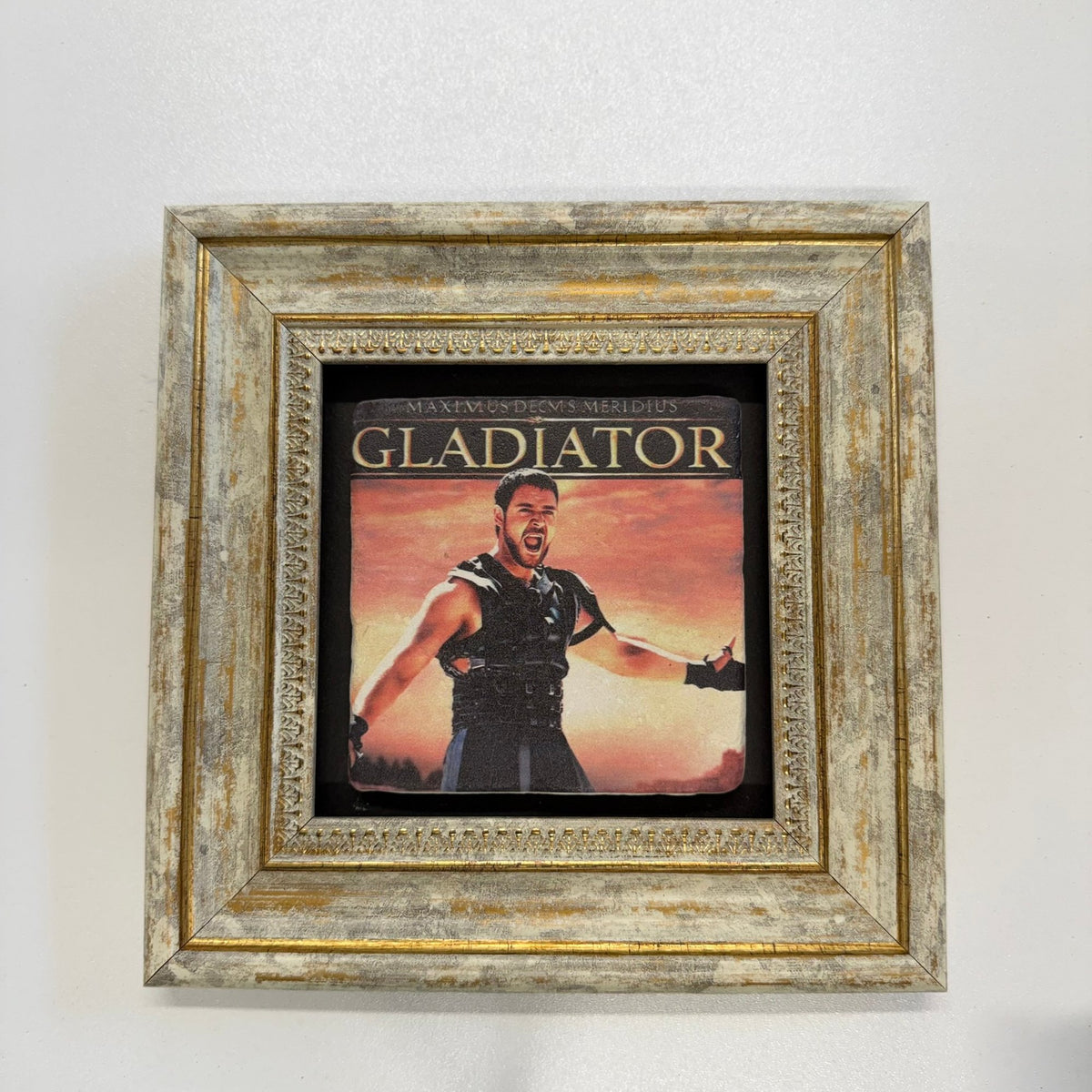 Variant Mapping v4 | gladiator-natural-travertine-stone-coaster | with Gold Frame | sha256:80405f1d10ae