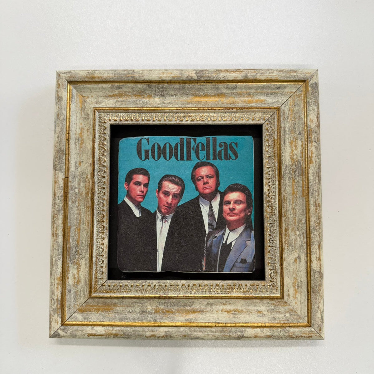 Variant Mapping v4 | goodfellas-natural-stone-coaster | with Gold Frame | sha256:454c1311dceb