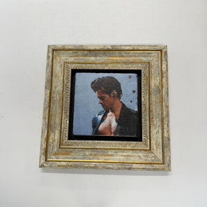 Variant Mapping v4 | harry-styles-natural-stone-coaster | with Gold Frame | sha256:0defd2b30121