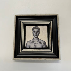 Variant Mapping v4 | justin-bieber-natural-travertine-stone-coaster | with Black Frame | sha256:387759db1055