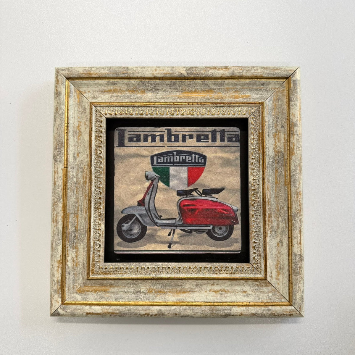 Variant Mapping v4 | lambrella-natural-travertine-stone-coaster | with Gold Frame | sha256:74a61d3af804