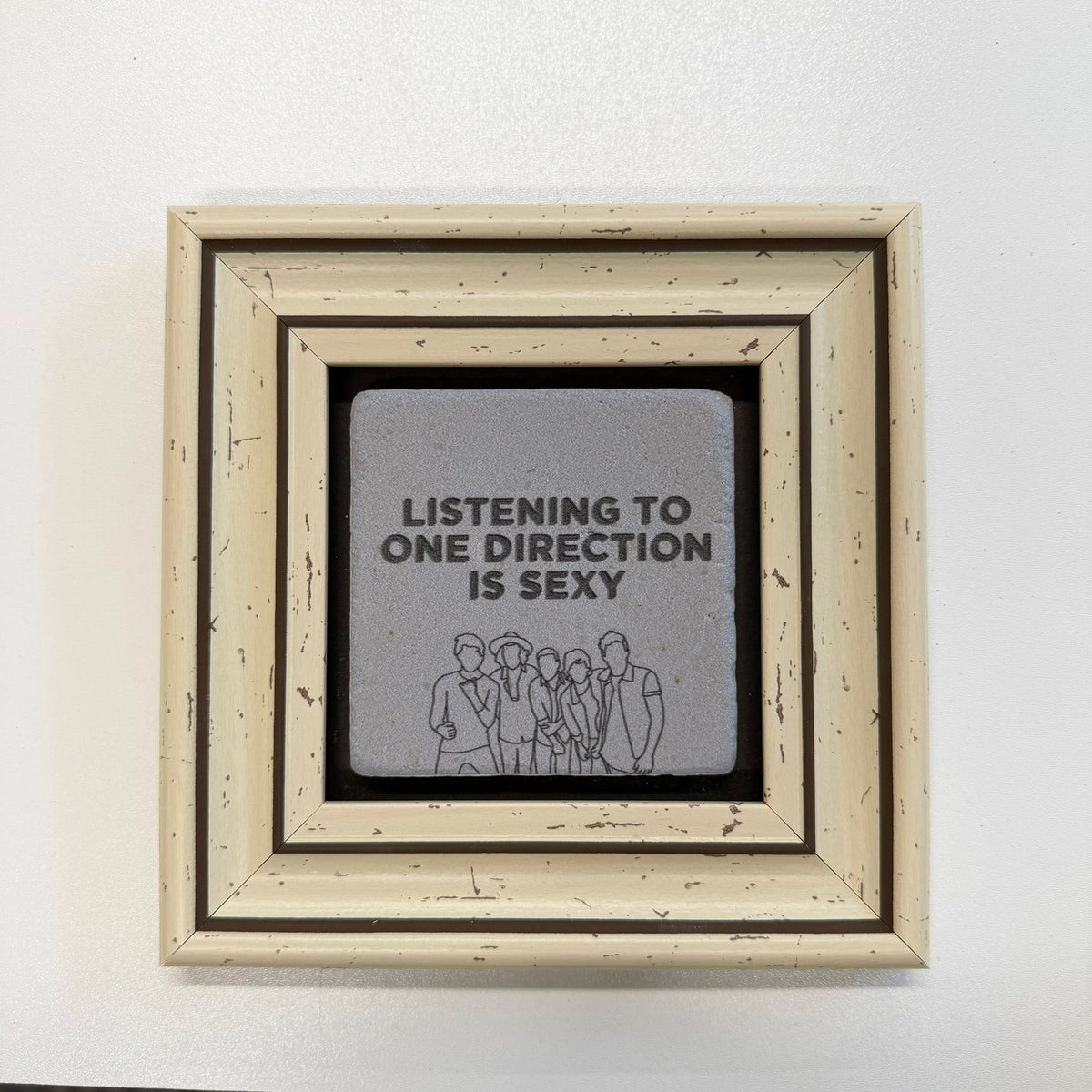 Variant Mapping v4 | listening-to-one-direction-natural-stone-coaster | with White Frame | sha256:17da28b739f9
