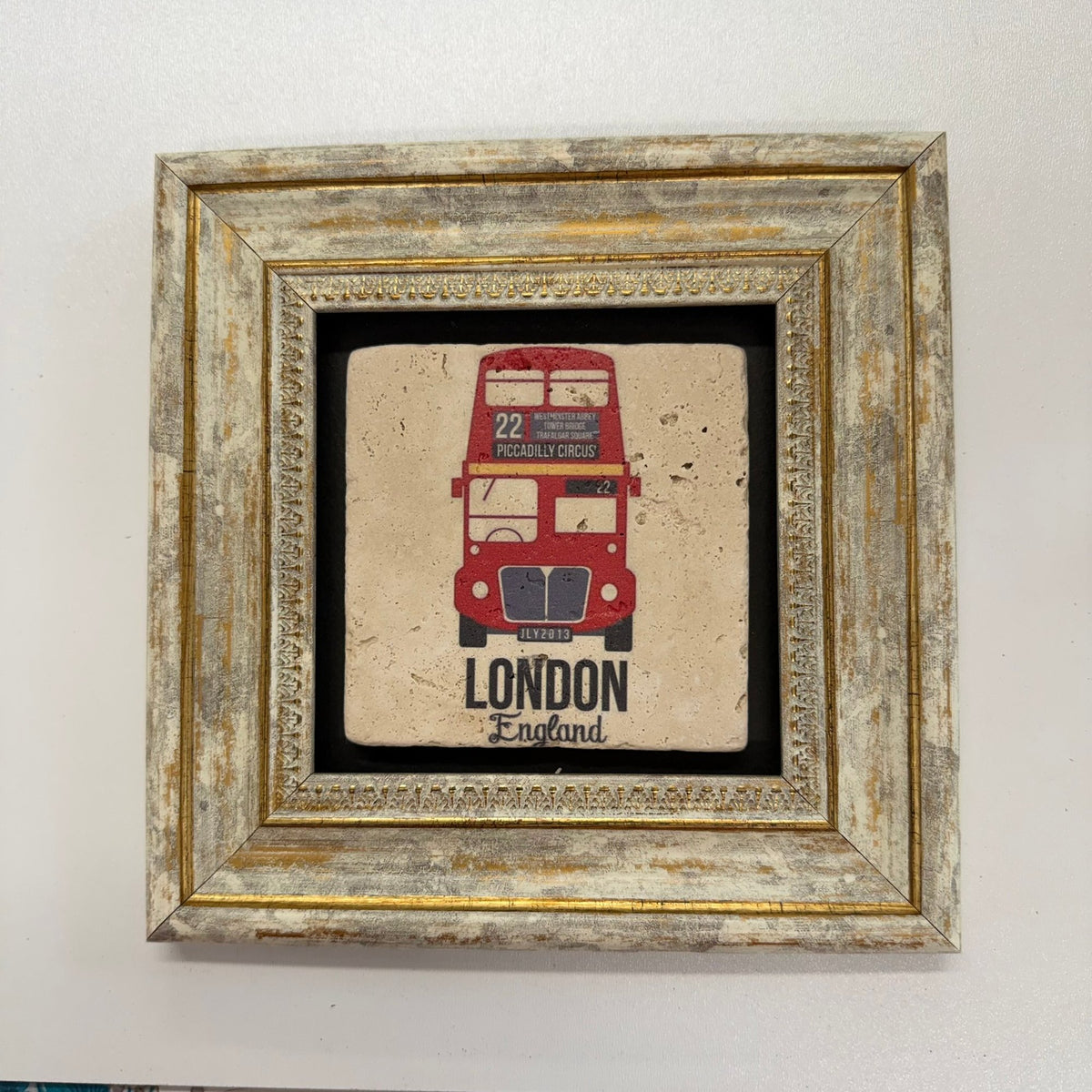 Variant Mapping v4 | london-double-deck-england-natural-stone-coaster | with Gold Frame | sha256:eefbabb6ce5f