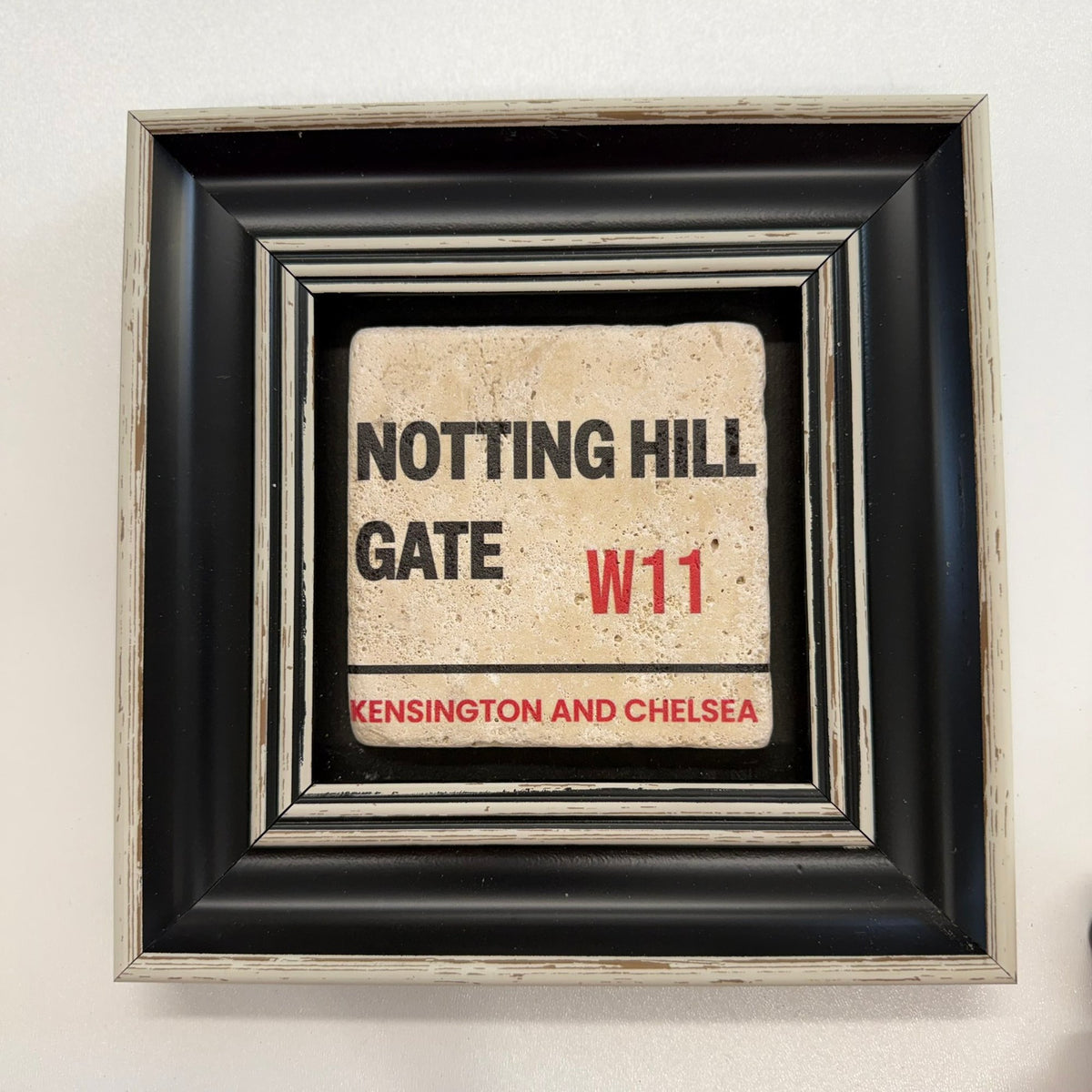 Variant Mapping v4 | london-notting-hill-gate-natural-travertine-stone-coaster | with Black Frame | sha256:7ee4f8d529a2