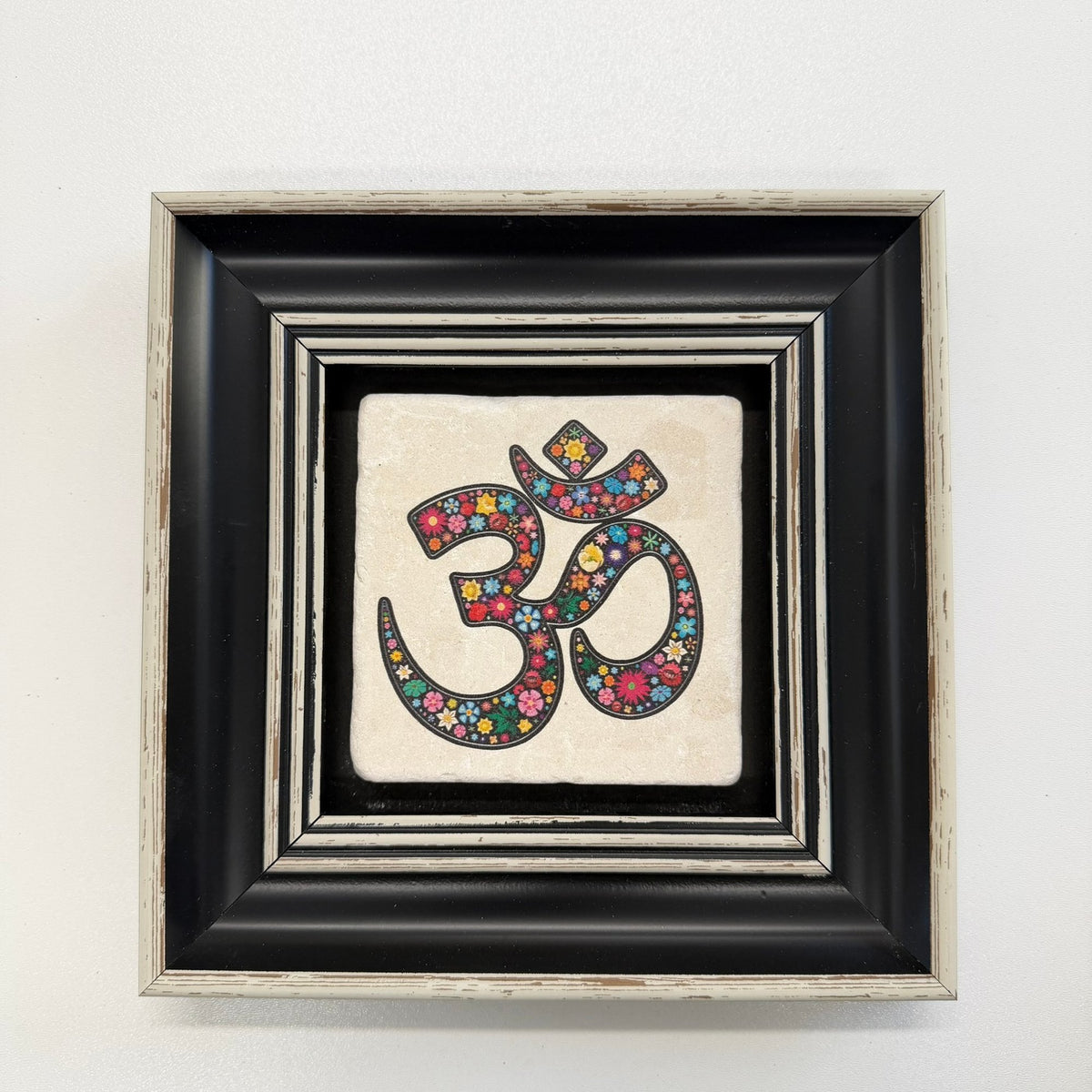 Variant Mapping v4 | om-aum-namaste-natural-travertine-stone-coaster | with Black Frame | sha256:7e1cd7a3fa56