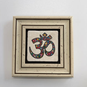 Variant Mapping v4 | om-aum-namaste-natural-travertine-stone-coaster | with White Frame | sha256:b52e56fe91d5