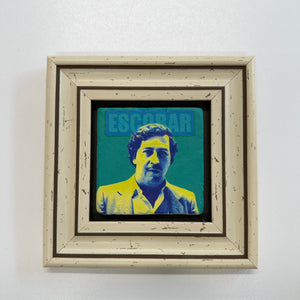 Variant Mapping v4 | pablo-escobar-natural-stone-coaster | with White Frame | sha256:156b9c555917