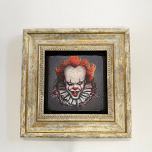 Variant Mapping v4 | pennywise-movie-natural-stone-coaster | with Gold Frame | sha256:0539175bd3ef