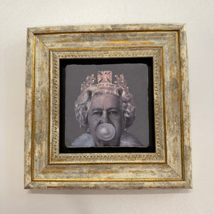 Variant Mapping v4 | queen-elizabeth-royal-family-natural-stone-coaster | with Gold Frame | sha256:ae27e02fdd3a