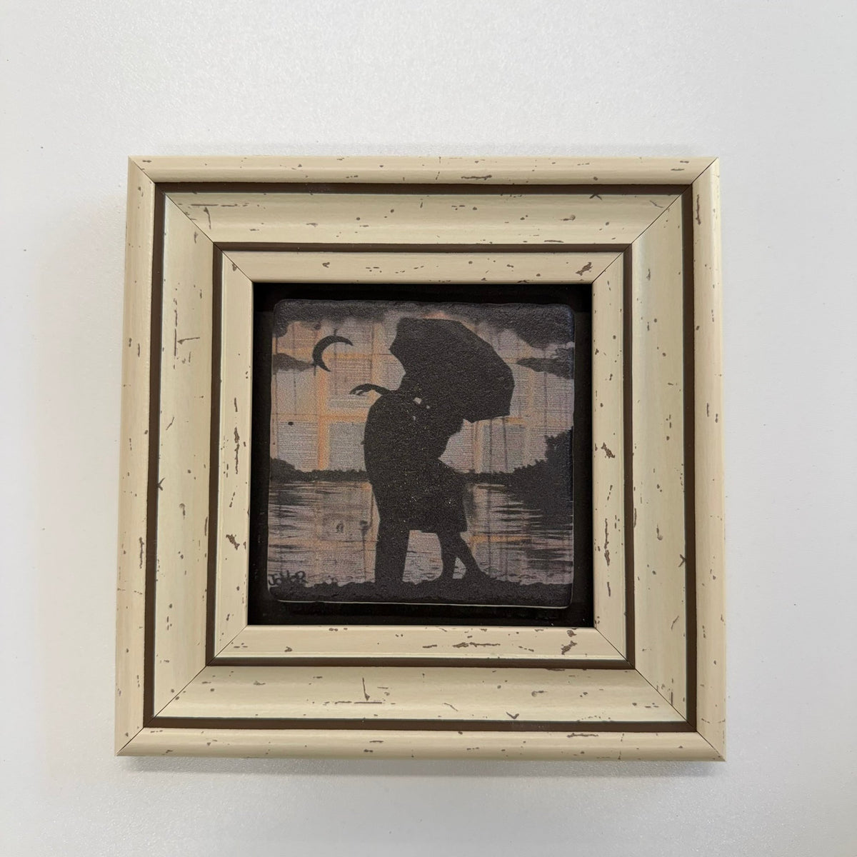 Variant Mapping v4 | rain-lovers-natural-travertine-stone-coaster | with White Frame | sha256:aec6100ec1e8
