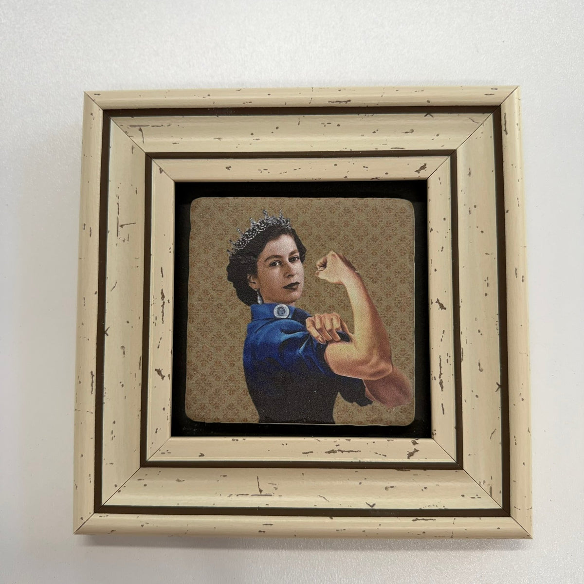 Variant Mapping v4 | rosie-riveter-elizabeth-natural-stone-coaster | with White Frame | sha256:6838cd6ef7db