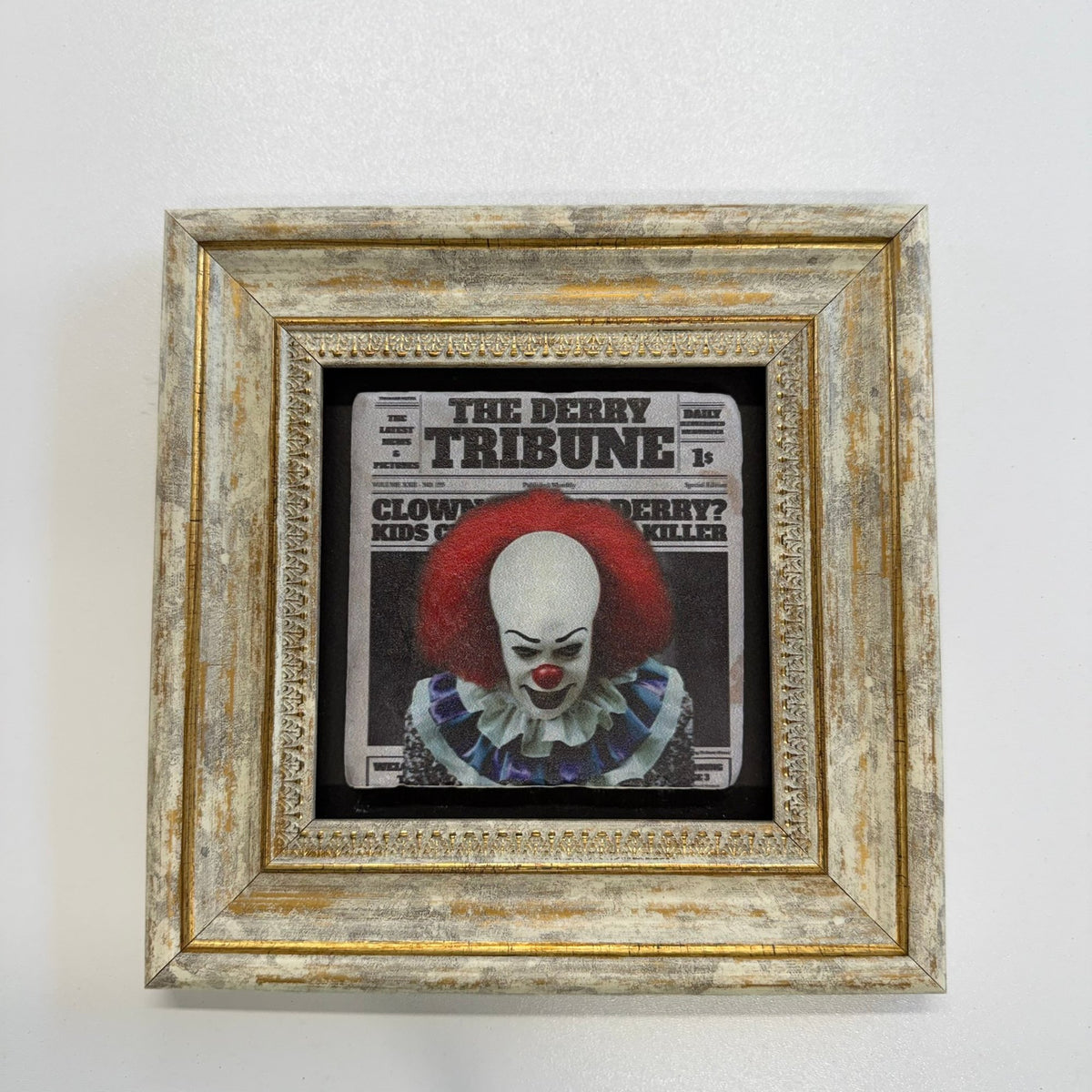 Variant Mapping v4 | stranger-things-the-derry-truth-natural-stone-coaster | with Gold Frame | sha256:bbb6bb47beb6