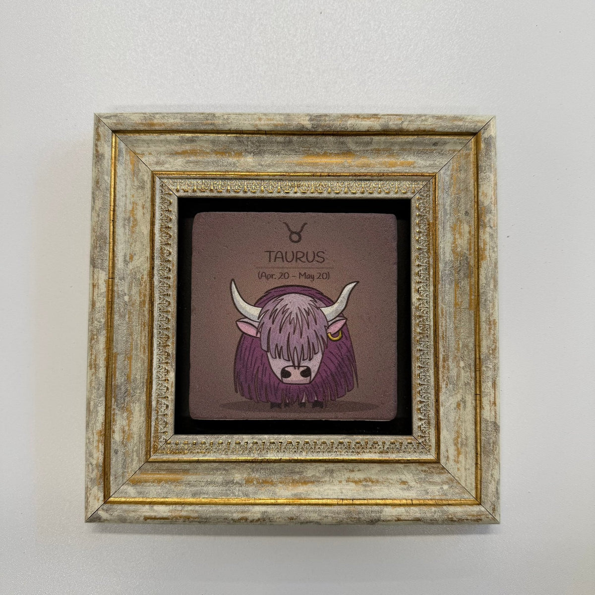Variant Mapping v4 | taurus-natural-travertine-stone-coaster | with Gold Frame | sha256:3ba433b4a45b