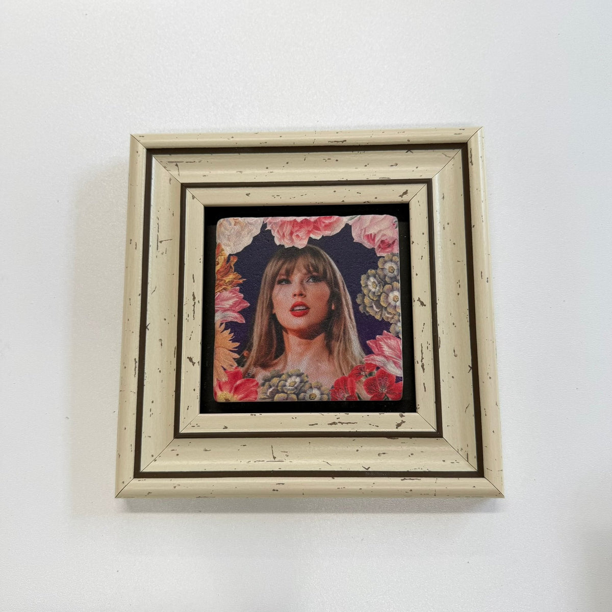 Variant Mapping v4 | taylor-swift-taylor-songs-natural-stone-coaster | with White Frame | sha256:4d1de17fdba7