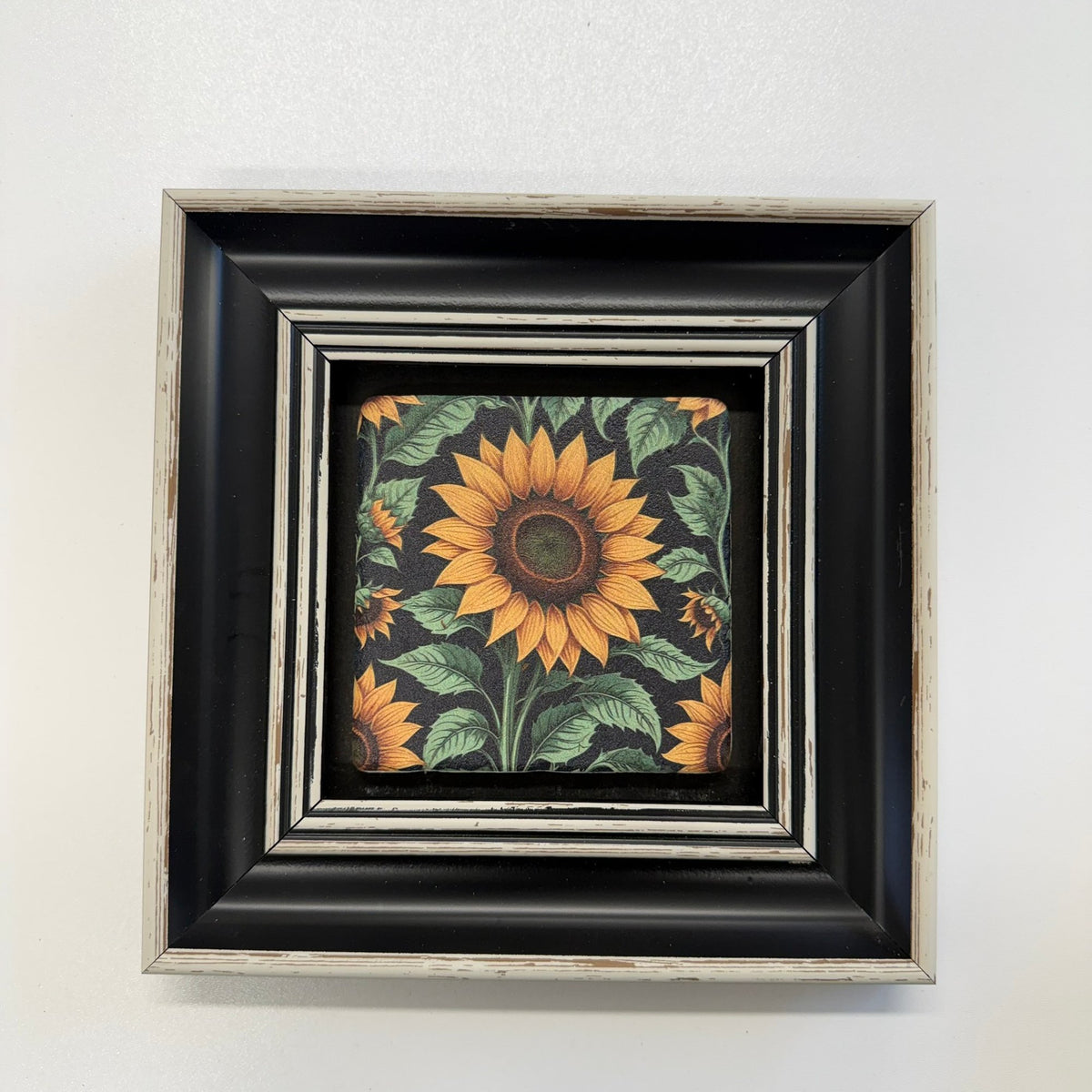 Variant Mapping v4 | vintage-sunflower-natural-travertine-stone-coaster | with Black Frame | sha256:4029521b68bb