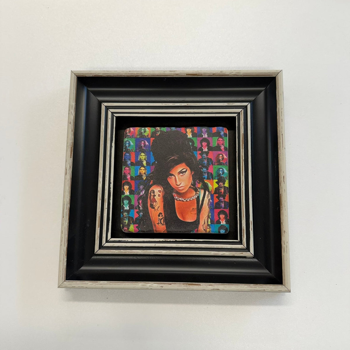 Variant Mapping v4 | amy-winehouse-natural-stone-coaster-27-club | with Black Frame | sha256:d0e659574d72