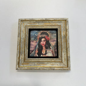Variant Mapping v4 | amy-winehouse-natural-stone-jesus-coaster | with Gold Frame | sha256:42afd3a1db6e