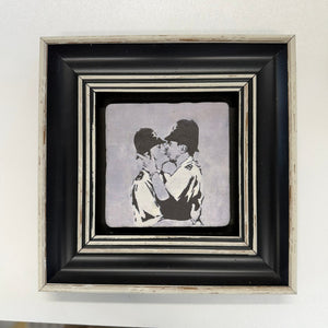 Variant Mapping v4 | banksy-kissing-coppers-natural-stone-coaster | with Black Frame | sha256:339c033f6ec2