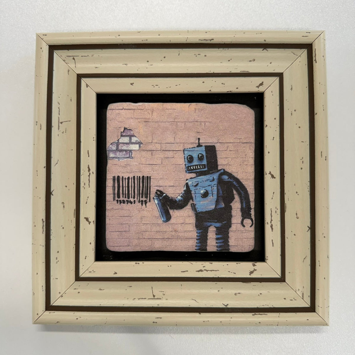 Variant Mapping v4 | banksy-robot-natural-stone-coaster | with White Frame | sha256:93bccf0437d0