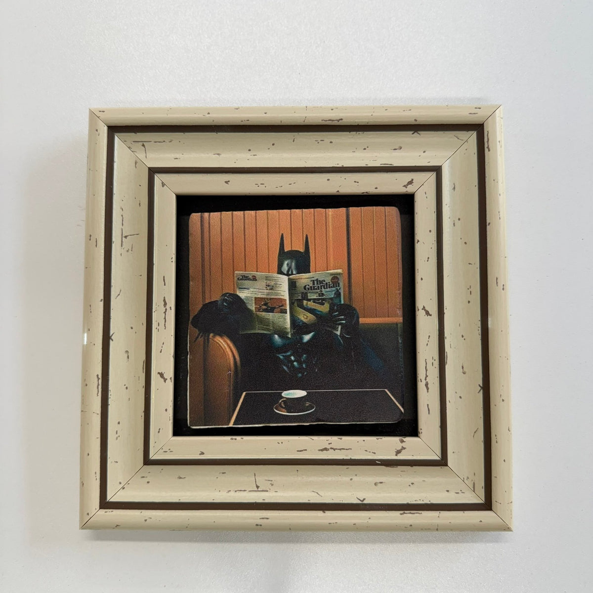Variant Mapping v4 | batman-the-guardian-natural-stone-coaster | with White Frame | sha256:6e09511e2cd6