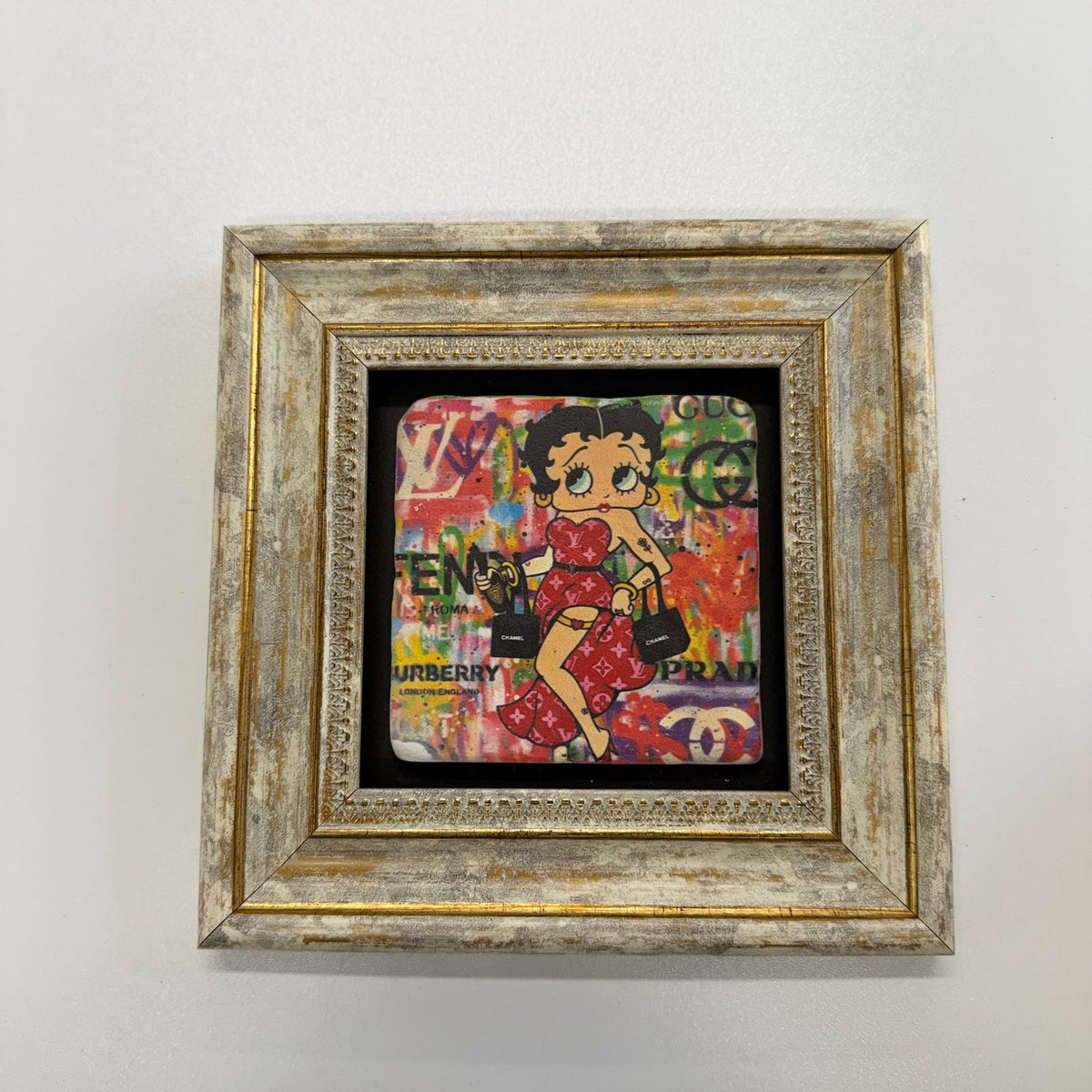 Variant Mapping v4 | betty-boop-natural-travertine-stone-coaster | with Gold Frame | sha256:18c930d35bf2