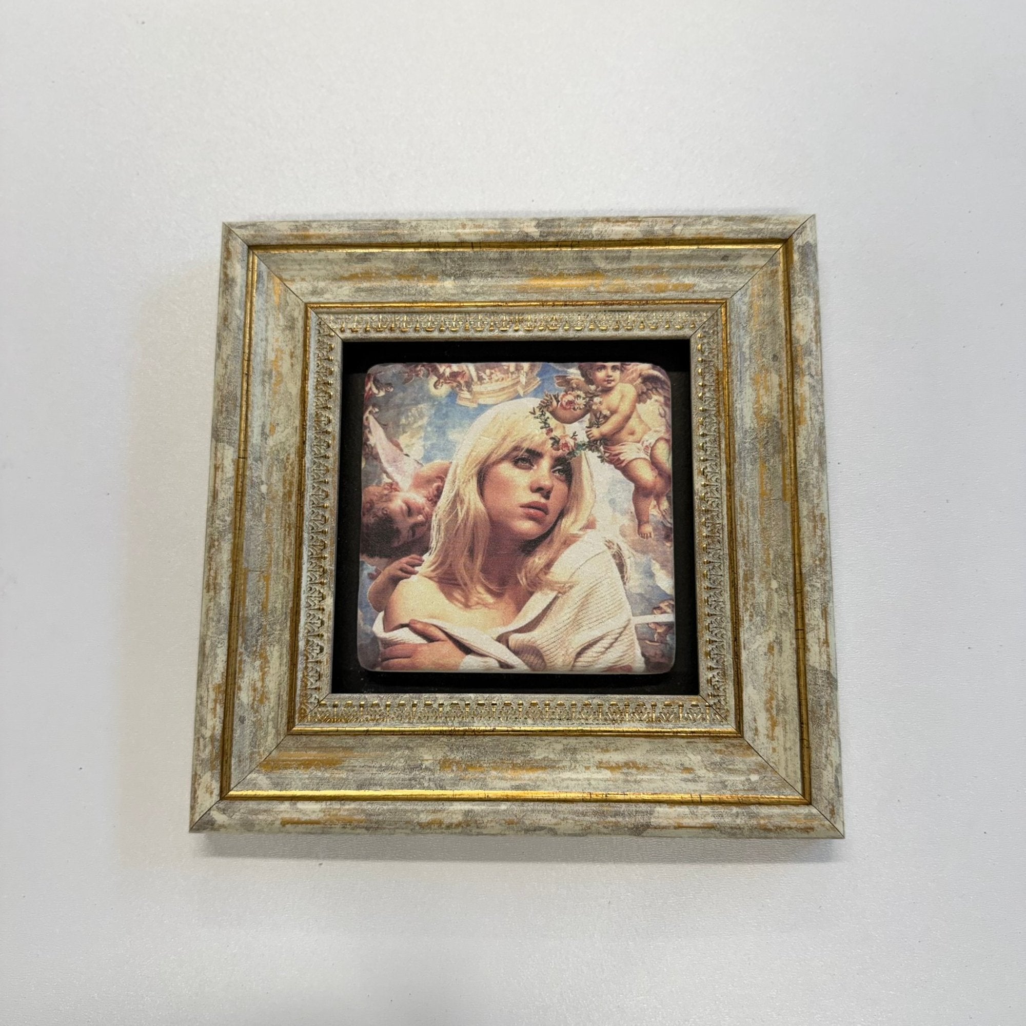 Variant Mapping v4 | billie-eilish-renaissance-stone-coaster | with Gold Frame | sha256:d467228a7ea9