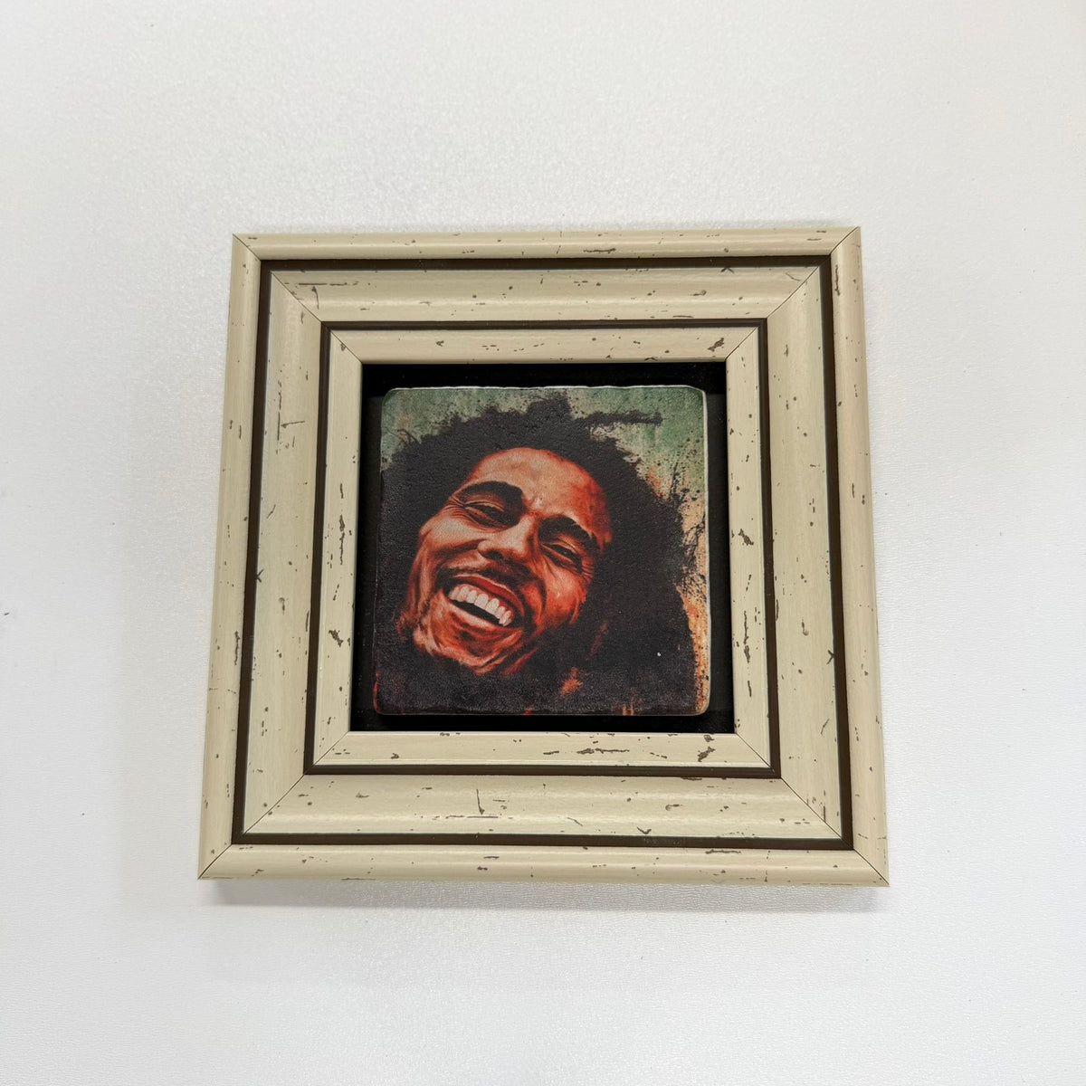 Variant Mapping v4 | bob-marley-natural-stone-coaster | with White Frame | sha256:c088421e4689