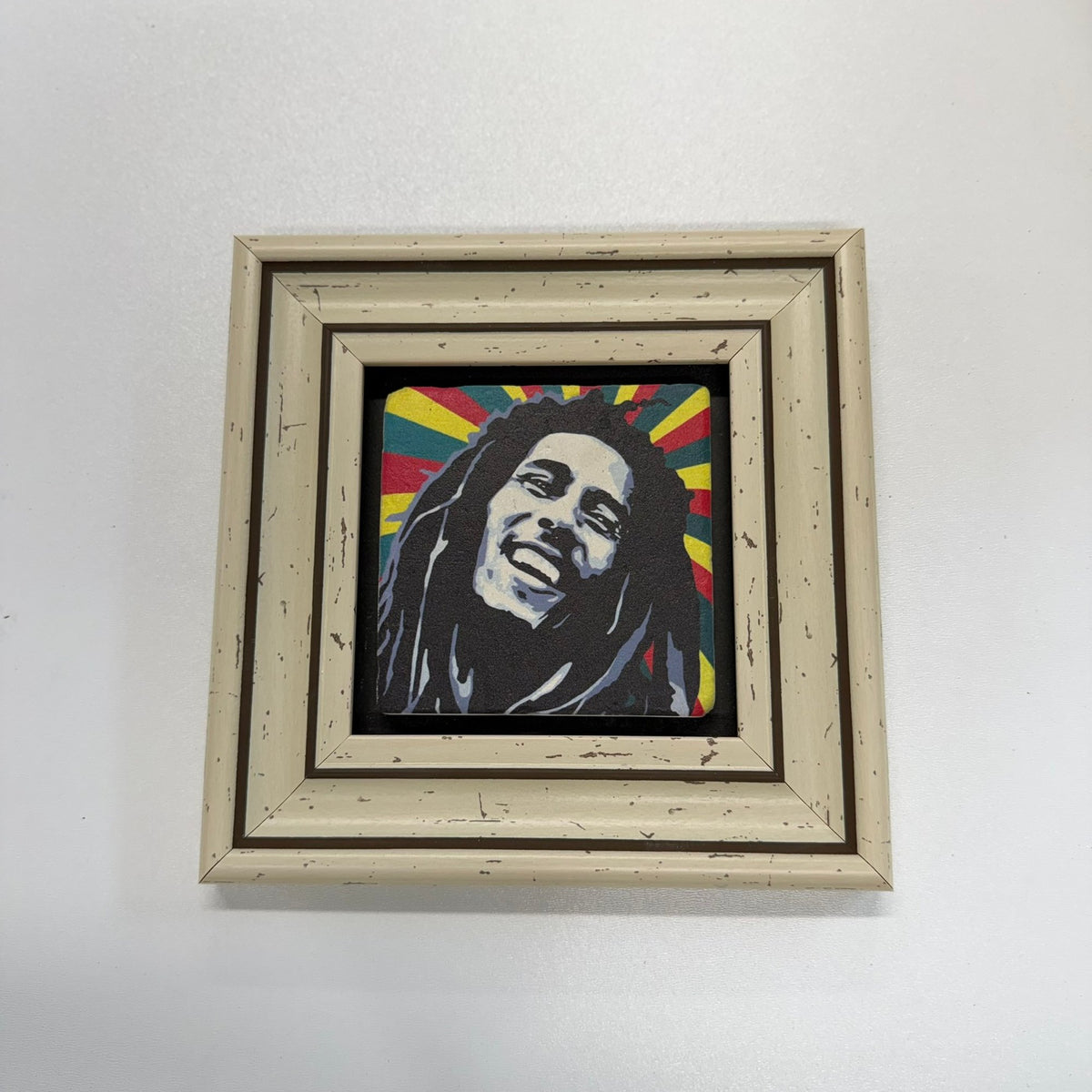 Variant Mapping v4 | bob-marley-reggae-natural-stone-coaster | with White Frame | sha256:adc2b5ba0d5e