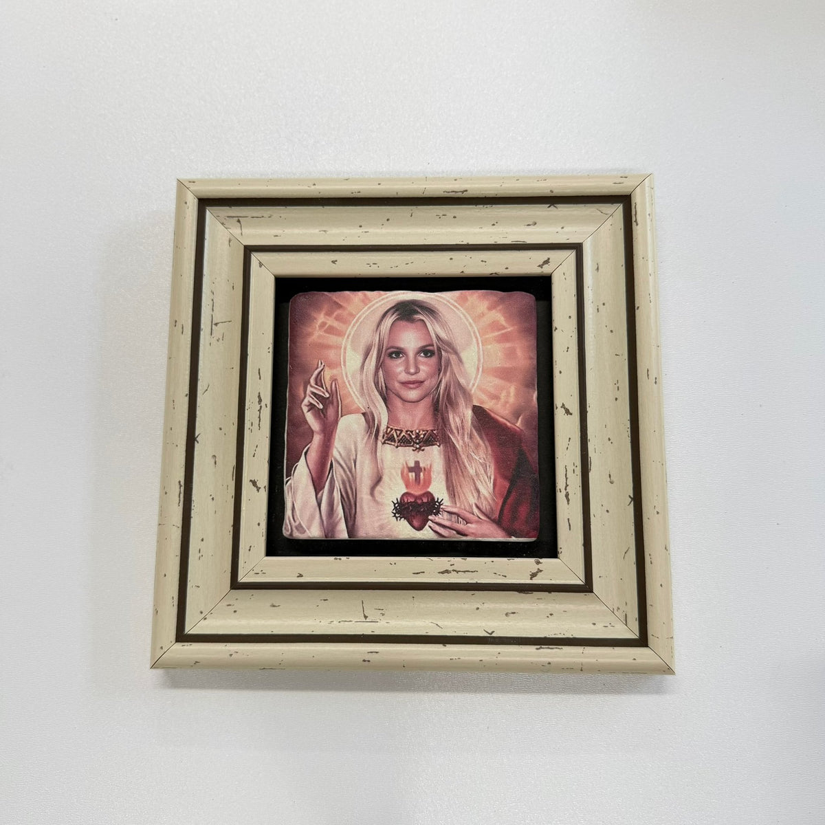 Variant Mapping v4 | britney-spears-pop-art-stone-coaster | with White Frame | sha256:8a2182eee5d0