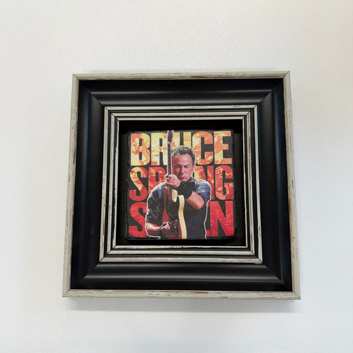 Variant Mapping v4 | bruce-springsteen-natural-stone-coaster | with Black Frame | sha256:ad575bd120da